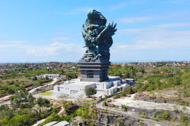 Garuda-Wisnu-Kencana.jpg