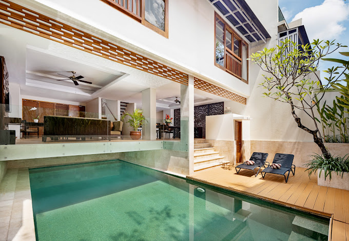 Villa-kayu-raja.jpg